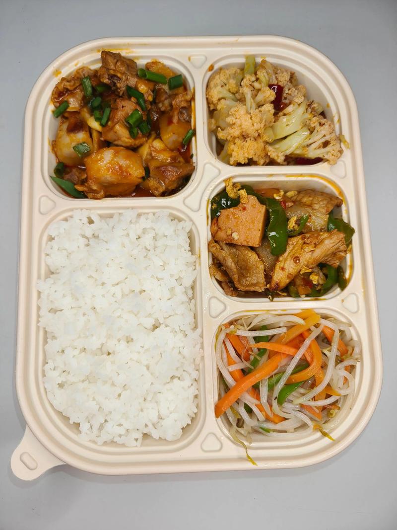 集体用餐配送：便捷生活背后的餐饮新趋势